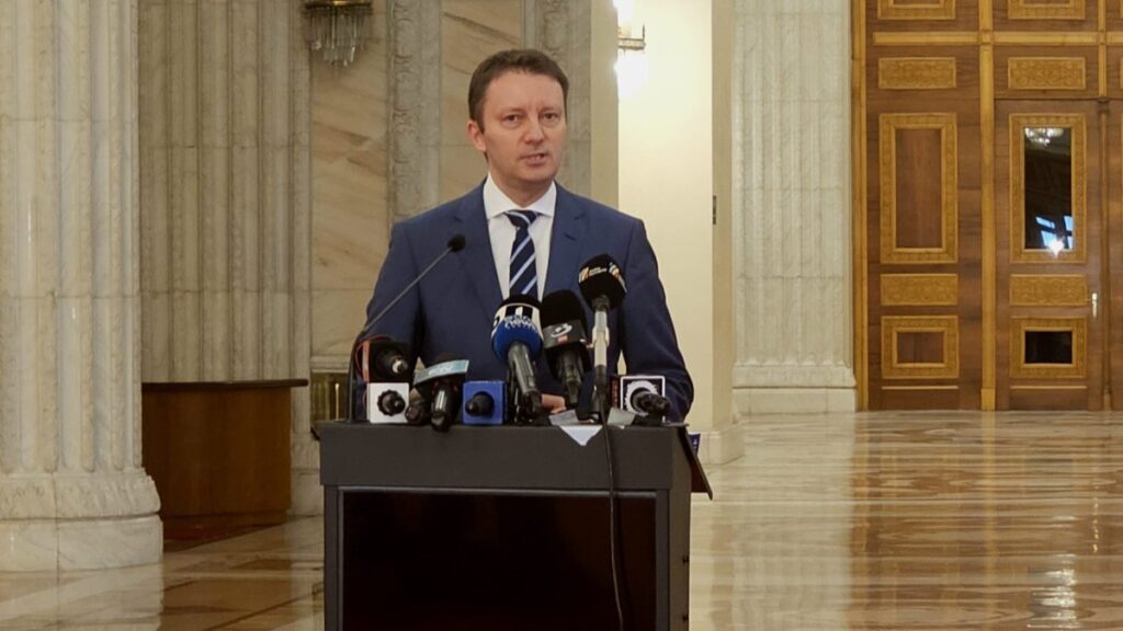 siegfried-muresan,-declaratii-in-fata-senatului.-ce-formula-de-cabinet-propune