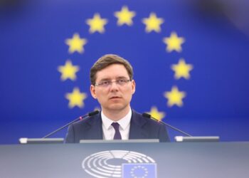 victor-negrescu,-replica-pentru-siegfried-muresan:-orientarea-europeana-a-psd-este-clara.-nu-ne-trebuie-certificate-politice-eliberate-de-muresan