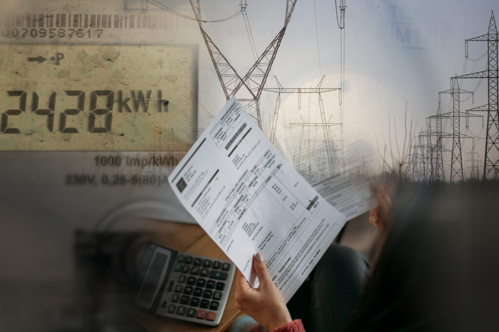 facturile-la-electricitate-si-gaz-vor-creste-iar-legea-care-le-permite-companiilor-sa-transfere-consumatorilor-noi-costuri-impactul-va-fi-foarte-mare-–-hotnews.ro