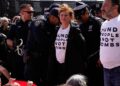 vedete-de-la-hollywood,-printre-persoanele-retinute-la-un-protest-impotriva-lui-netanyahu-la-new-york-–-hotnews.ro
