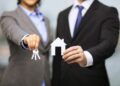 cat-castiga,-de-fapt,-banca-din-creditul-tau?-cum-au-ajuns-bancile-sa-concureze-pe-fiecare-punct-de-dobanda-–-hotnews.ro