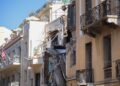 explozie-violenta-in-centrul-atenei:-o-cladire-a-fost-distrusa-si-trei-oameni-sunt-raniti-–-hotnews.ro