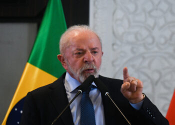 presedintele-braziliei-a-interzis-pariurile-sportive-din-online,-pe-care-le-considera-un-tip-de-cancer.-masura,-luata-cu-doar-cateva-zile-inainte-de-alegeri