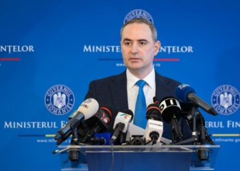 deficitul-bugetar-a-scazut-la-2,89%-din-pib-dupa-opt-luni,-anunta-ministerul-finantelor