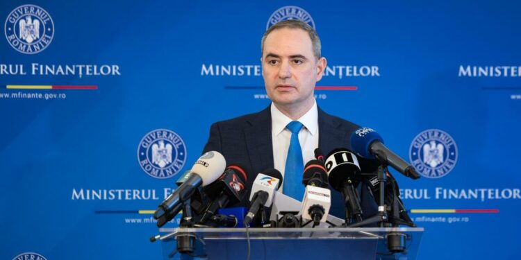 deficitul-bugetar-a-scazut-la-2,89%-din-pib-dupa-opt-luni,-anunta-ministerul-finantelor