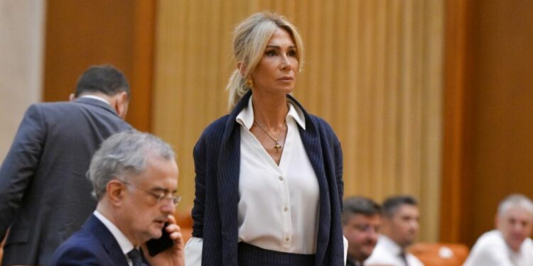 raluca-turcan-anunta-prioritatile-daca-revine-la-ministerul-muncii:-taxe-mai-mici-pe-salarii-si-eliminarea-supraimpozitarii-contractelor-part-time
