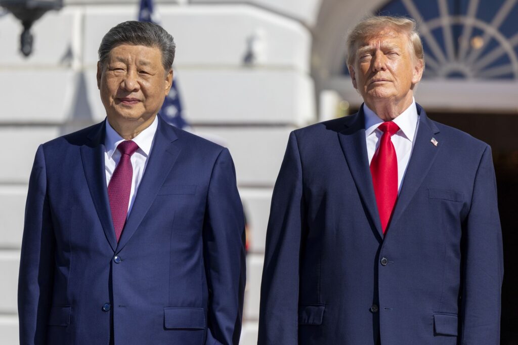 sua-si-china-au-convenit-reducerea-reciproca-a-taxelor-vamale-cu-zeci-de-miliarde-de-dolari-/-ce-au-stabilit-in-privinta-ai-–-hotnews.ro