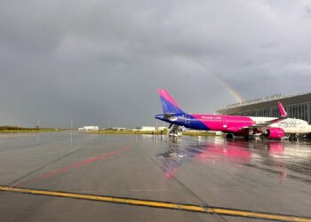 lovitura-pentru-olteni!-wizz-air-taie-masiv-din-zborurile-de-pe-aeroportul-craiova