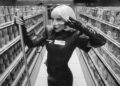 video-lady-gaga,-de-pe-scena-la-dat-cu-mopul-in-magazin:-vedeta-pop,-solutia-inedita-pentru-criza-de-angajati-din-japonia-–-hotnews.ro