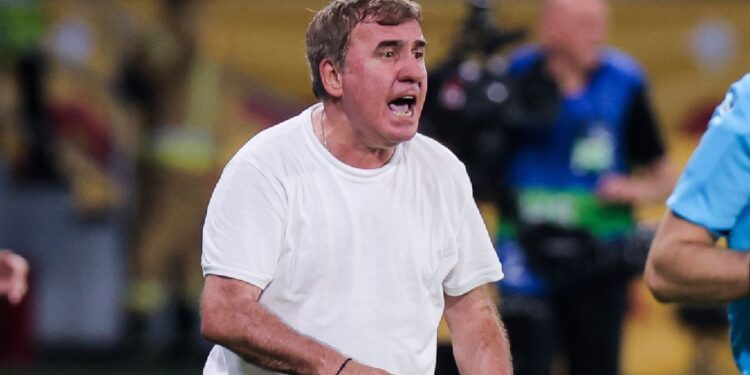 gheorghe-hagi-se-gandeste-sa-demisioneze-dupa-dezastrul-cu-bosnia-din-liga-natiunilor