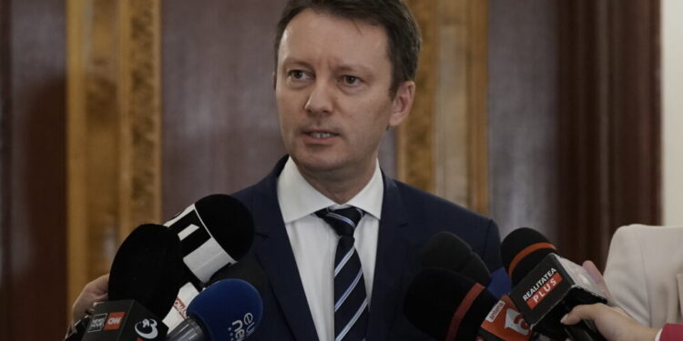 siegfried-muresan-ii-da-replica-lui-grindeanu:-nu-a-invatat-nimic.-nu-va-ezita-sa-dea-o-noua-ordonanta-pro-furt