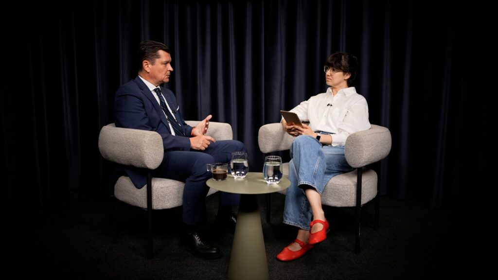 interviu-video-catalin-vasile,-nn-–-inundatii,-incendii-si-furtuni:-cat-de-protejate-sunt,-de-fapt,-locuintele-romanilor-–-hotnews.ro