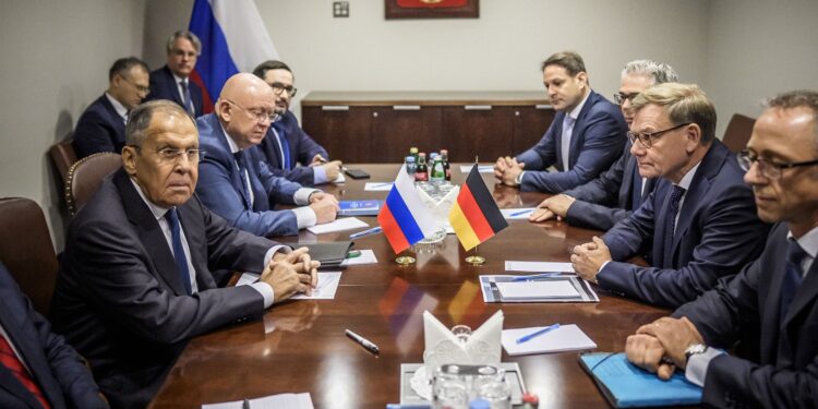 concluzia-lui-merz-despre-rusia,-dupa-intalnirea-dintre-lavrov-si-seful-diplomatiei-germane-–-hotnews.ro