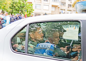 calin-georgescu-refuza-mancarea-din-arest.-ce-drepturi-are-fostul-prezidentiabil-dupa-gratii