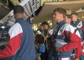 genoa-a-aterizat-la-bucuresti-pentru-amicalul-cu-rapid-ce-s-a-intamplat-cu-fantoma-de-rossi