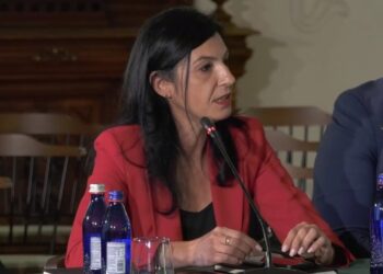 claudia-moise,-despre-succesul-brandului-raureni,-la-conferinta-made-in-romania:-luam-ce-e-mai-bun-din-natura-si-punem-in-borcane-cu-drag