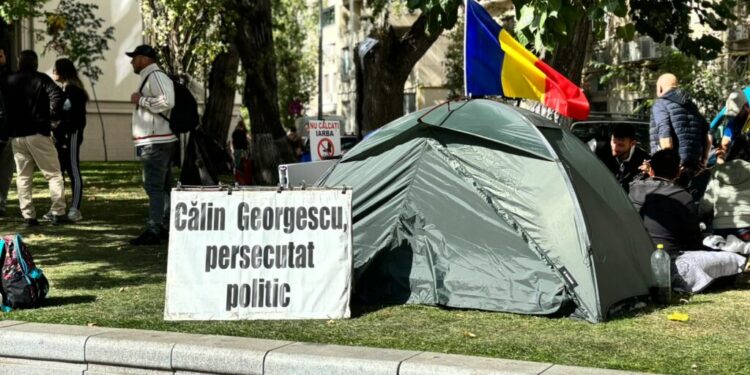 zeci-de-amenzi-la-protestul-din-fata-sediului-arestului-central