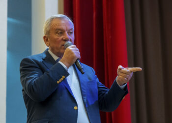 primarul-care-a-spus-ca-este-tinut-prizonier-in-psd,-criticat-de-liderul-filialei-din-judet:-exista-o-limita-–-hotnews.ro