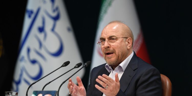 iranul-spune-clar-cand-se-va-redeschide-stramtoarea-ormuz-suntem-mai-pregatiti-decat-inainte-–-hotnews.ro