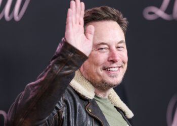 musk-spune-ca-va-redenumi-spacexai-in-spacexsi-care-este-motivul-–-hotnews.ro