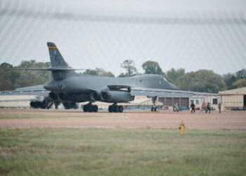 sua-si-a-retras-toate-bombardierele-de-la-baza-raf-fairford-–-hotnews.ro