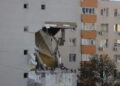 interventie-in-premiera-in-romania.-a-inceput-demolarea-etajelor-distruse-ale-blocului-din-rahova
