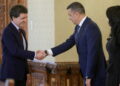 prima-reactie-a-lui-sorin-grindeanu-dupa-desemnarea-lui-luca-niculescu:-continua-sa-sfideze-matematica-parlamentara-/-liderul-psd-vorbeste-despre-alegeri-anticipate