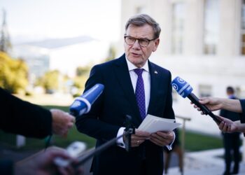 important-ministru-german,-despre-planurile-lui-putin:-„daca-asta-a-fost-cea-mai-mare-catastrofa,-atunci-probabil-ca-vrea-sa-o-inverseze”-–-hotnews.ro
