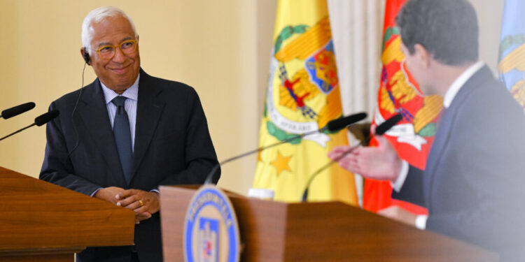 nicusor-dan,-discutii-cu-antonio-costa-inaintea-summitului-ue:-bugetul-multianual-si-sprijinul-pentru-republica-moldova,-pe-agenda-discutiilor