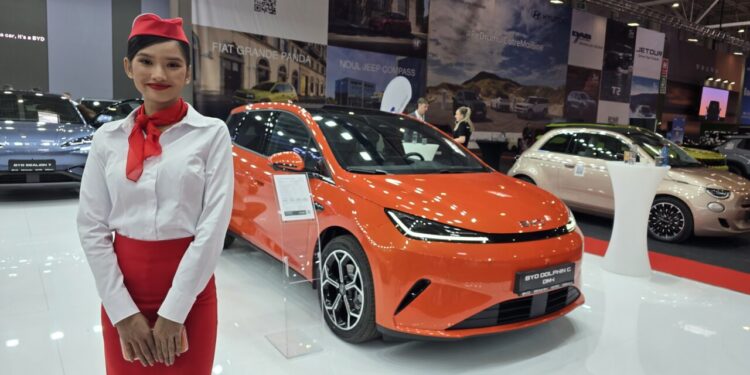 invazie-de-masini-chinezesti-la-salonul-auto-bucuresti.-noi-modele-lansate
