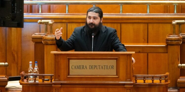 un-deputat-aur-cere-clarificarea-statutului-udmr:-partid-sau-fundatie