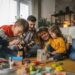 50-de-obiceiuri-mici-care-te-ajuta-sa-cresti-un-copil-fericit-si-pregatit-pentru-viata-–-hotnews.ro