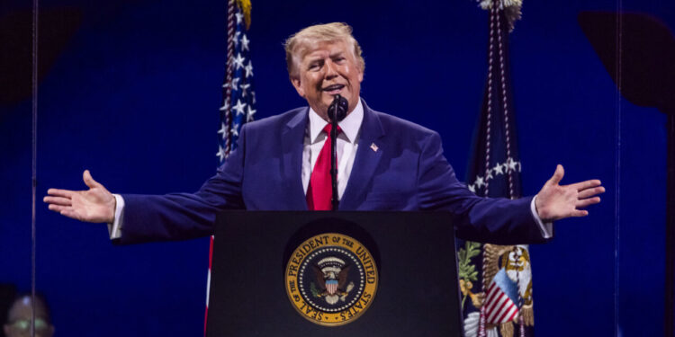 donald-trump-vrea-sa-schimbe-numele-atlanticului-sau-pacificului-in-oceanul-trump.-trebuie-sa-il-avem-inainte-sa-plec-din-functie