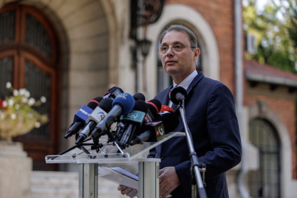 luca-niculescu-grabeste-formarea-guvernului-si-propune-un-acord-pe-sase-luni-cu-partidele