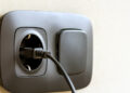 electrocasnicul-considerat-„vampirul-energetic”-al-toamnei.-consuma-intr-un-minut-cat-250-de-becuri-aprinse-simultan