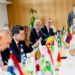 nicusor-dan-si-giorgia-meloni-au-reunit-liderii-prietenilor-coeziunii-inaintea-summitului-ue.-ce-cer-pentru-bugetul-european
