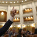 legea-care-incrimineaza-casatoria-si-convietuirea-fortate,-intoarsa-de-nicusor-dan-in-parlament-pentru-reexaminare-–-hotnews.ro