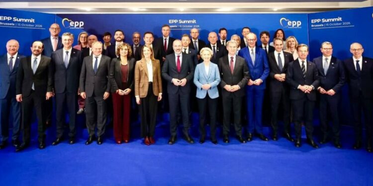 bolojan,-discutii-la-bruxelles-cu-ursula-von-der-leyen-si-manfred-weber-despre-bugetul-ue,-energie-si-securitatea-marii-negre
