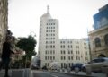 orange-romania-vinde-palatul-telefoanelor,-primul-zgarie-nori-al-bucurestiului,-pe-calea-victoriei,-unde-dedeman,-afi,-hagag-si-one-united-au-investit-sute-de-milioane-de-euro.-ce-s-ar-putea-intampla-cu-cladirea-art-deco,-pe-viitor