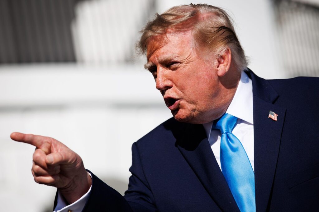 trump-rabufneste-dupa-ce-ucraina-a-reluat-atacurile-asupra-rafinariilor-rusesti:-este-o-rusine-–-hotnews.ro