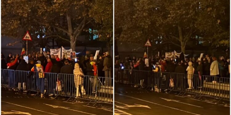 a-18-a-noapte-de-proteste-in-fata-arestului-central,-pentru-sustinerea-lui-calin-georgescu.-oamenii-cer-eliberarea-fostului-prezidentiabil