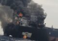 un-petrolier-a-luat-foc-in-stramtoarea-ormuz.-apele-din-zona,-minate-de-iran
