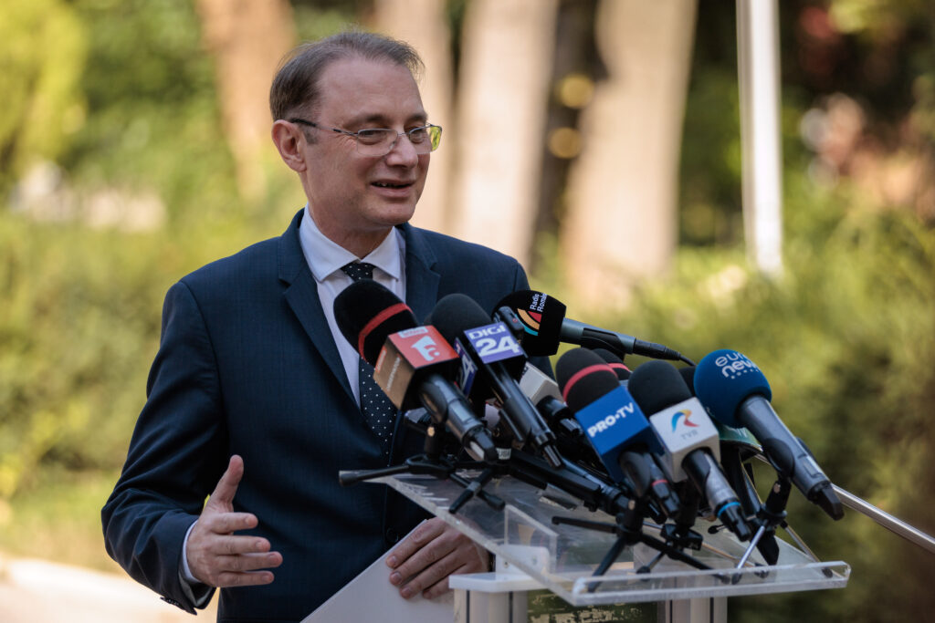 incep-audierile-ministrilor-propusi-in-guvernul-luca-niculescu