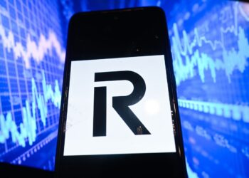 pana-majora-a-revolut,-care-are-probleme-in-romania-si-in-alte-tari-mesajul-companiei-cu-5-milioane-de-clienti-romani-–-hotnews.ro