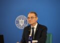 pe-cine-a-sunat-luca-niculescu-de-la-guvern,-pentru-prima-data.-trebuie-sa-colaboram-intre-noi-si-cu-turcia-|-discutii-intre-premieri