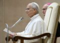 papa-leon-nu-va-mai-avea-nevoie-de-tratament-dupa-operatia-de-cancer-pulmonar-ce-au-aratat-analizele-–-hotnews.ro