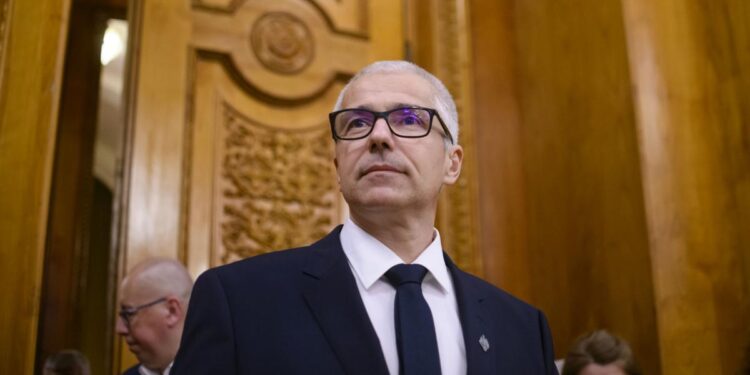 ministrul-justitiei,-radu-marinescu,-ia-masuri-pentru-plata-restantelor-salariale-in-cazul-judecatorilor-si-magistratilor,-dupa-ce-curtea-suprema-a-avut-castig-de-cauza-in-procesul-intentat-guvernului-demis-bolojan