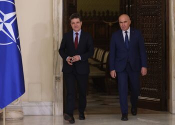 a-fost-o-ambuscada-cunoscut-politolog,-despre-capcana-intinsa-de-psd-si-nicusor-dan-lui-ilie-bolojan-–-hotnews.ro