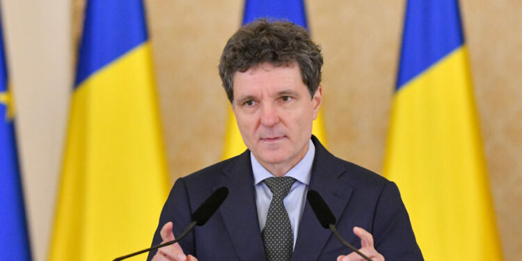 nicusor-dan-dezvaluie-ce-salariu-avea-in-urma-cu-26-de-ani-la-institutul-de-matematica.-mesajul-liderului-de-la-cotroceni-pentru-tinerii-care-studiaza-peste-granite