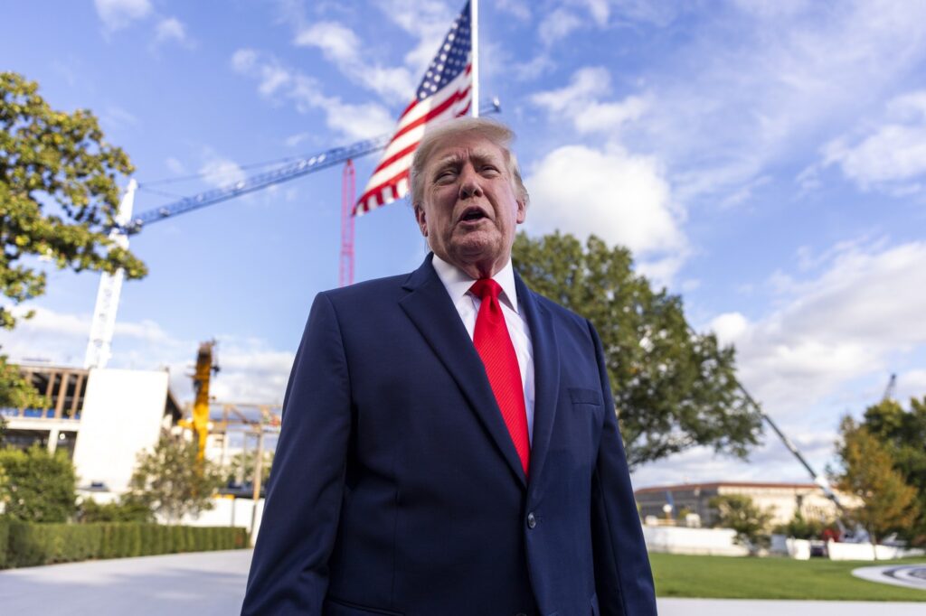 trump,-despre-iran:-s-ar-putea-sa-mai-organizam-o-mica-furie-epica-–-hotnews.ro